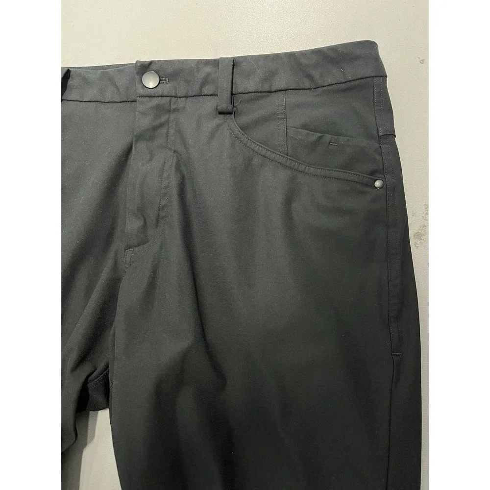 Men's Lululemon Athletic Trousers Size 34
